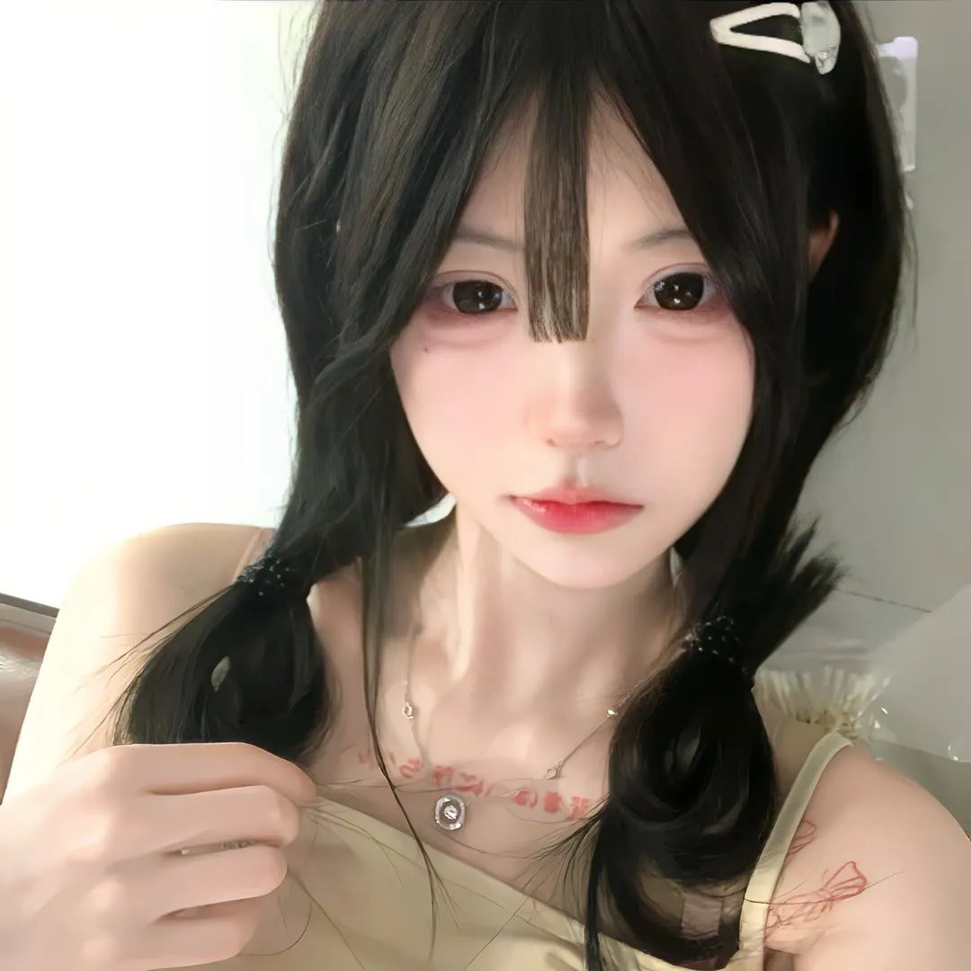 小鱼莉莉